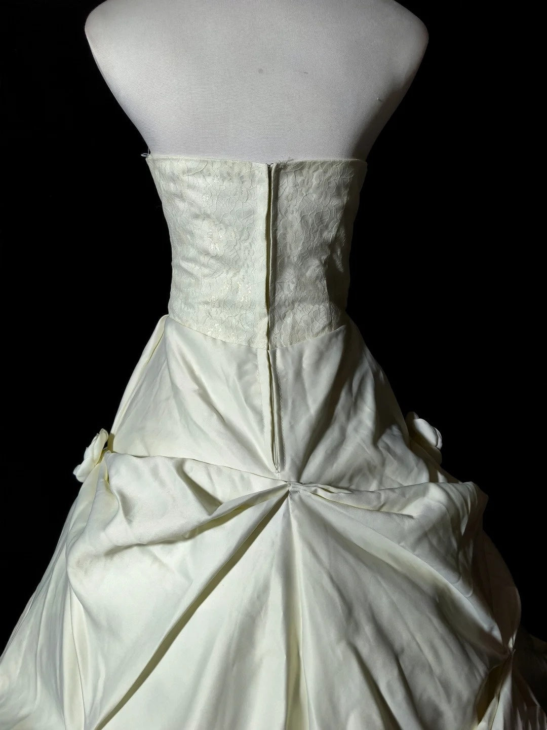 Elegant Wedding Dress Strapless Pleated Wedding Dress  D3437