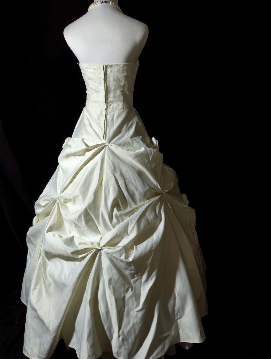 Elegant Wedding Dress Strapless Pleated Wedding Dress  D3437