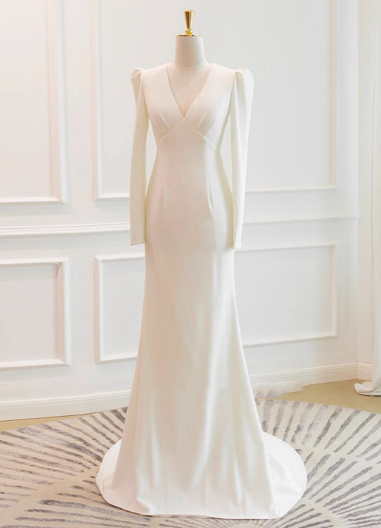Minimalist Wedding Dress V-neck Long Sleeve Wedding Dress D3494