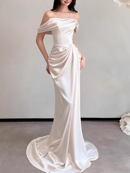 Minimalist Wedding Dress Off Shoulder Pleated Wedding Dress  D3507