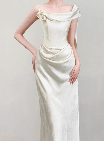 New Arrival Wedding Dress Asymmetrical Neck Pleated Wedding Dress  D3508