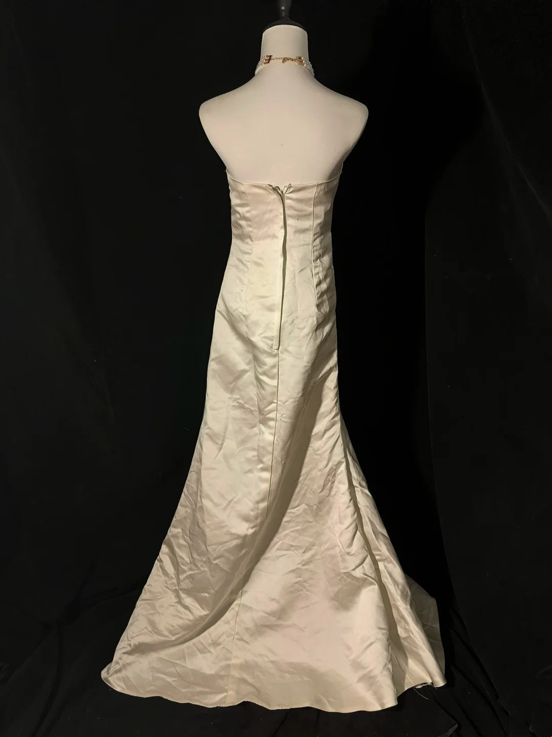 Vintage Wedding Dress A Line Strapless Pleated Wedding Dress    D3526