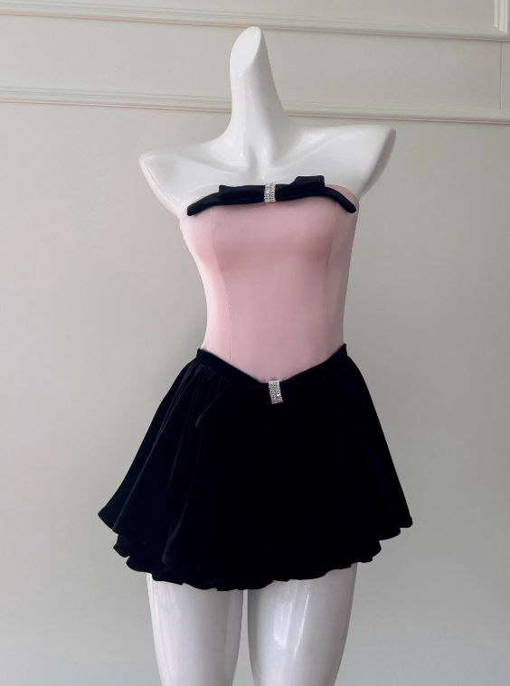 New Arrival Homecoming Dress A Line Strapless Short Prom Dress Birthday Party Outfits    D3560
