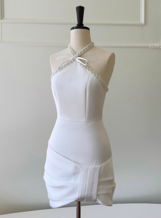 Minimalist Homecoming Dress Halter Pleated Short Prom Dress Cocktail Dress       D3572