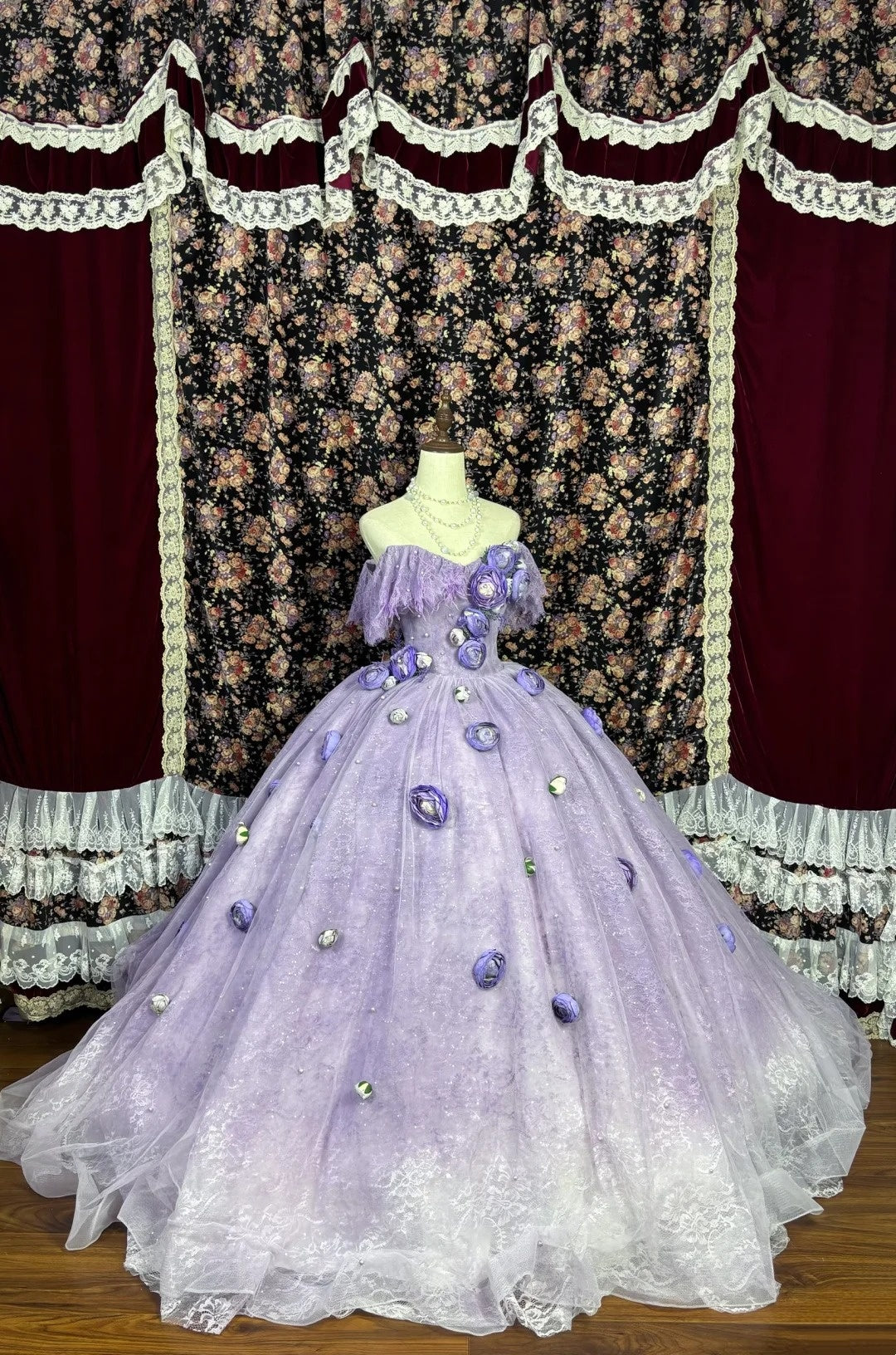 Stunning Prom Dress Sweetheart Pleated Ball Gown Evening Dress Quinceanera Dress  D3573