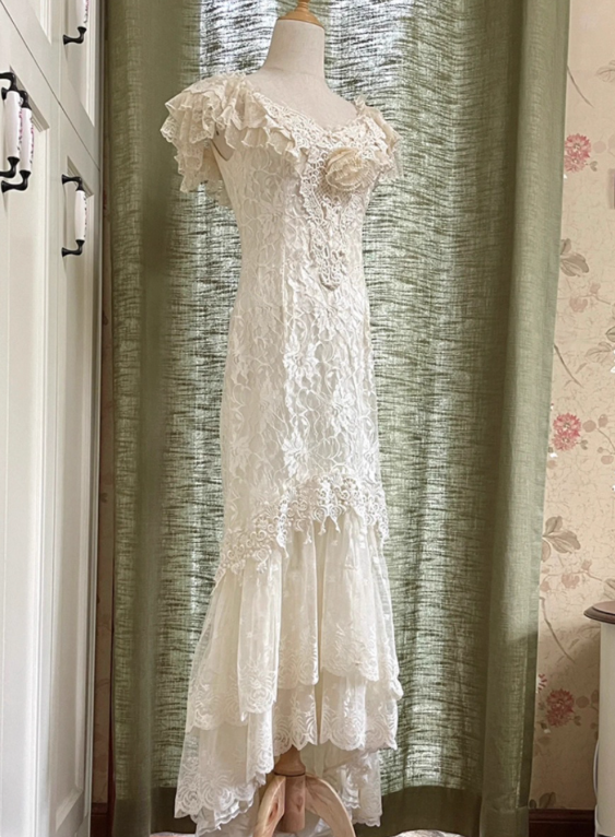 Vintage Wedding Dress Crew Neck Lace Pleated Wedding Dress  D3600