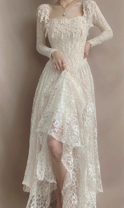 Vintage Wedding Dress Square Neck Pleated Wedding Dress  D3602