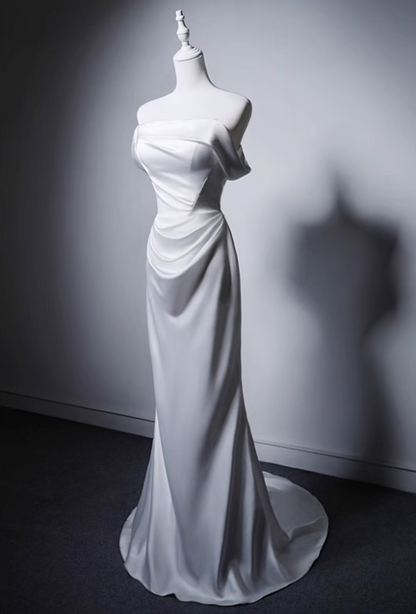 Minimalist Wedding Dress Off Shoulder Pleated Mermaid Wedding Dress  D3638