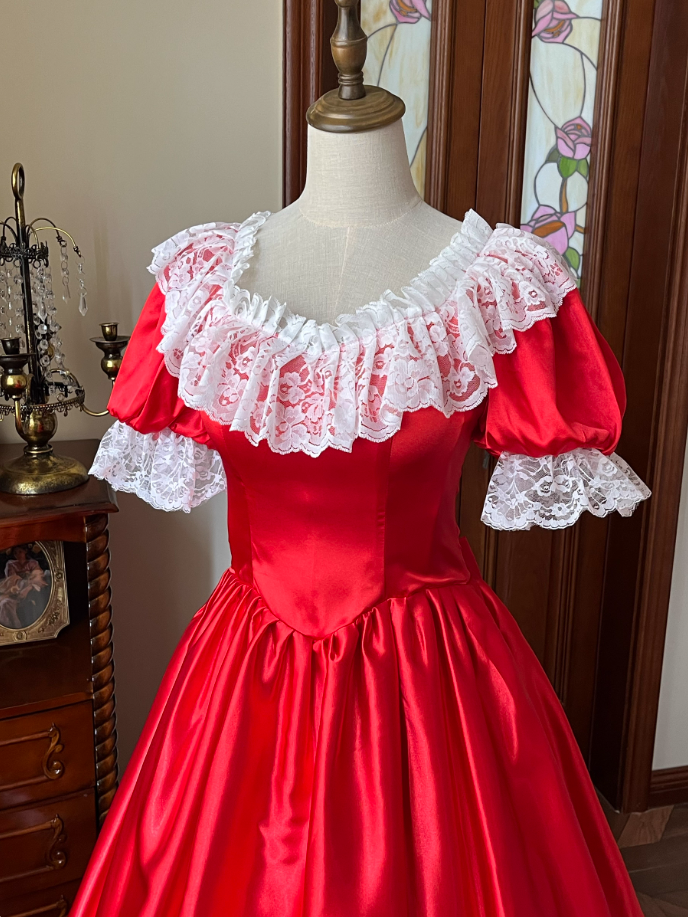 Stunning Prom Dress Crew Neck Pleated Lace Evening Gown Quinceanera Dress    D3649