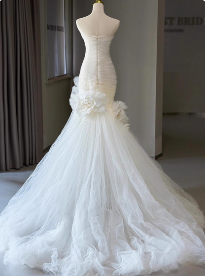 Stunning Wedding Dress Strapless Pleated Flower Mermaid Wedding Dress  D3658