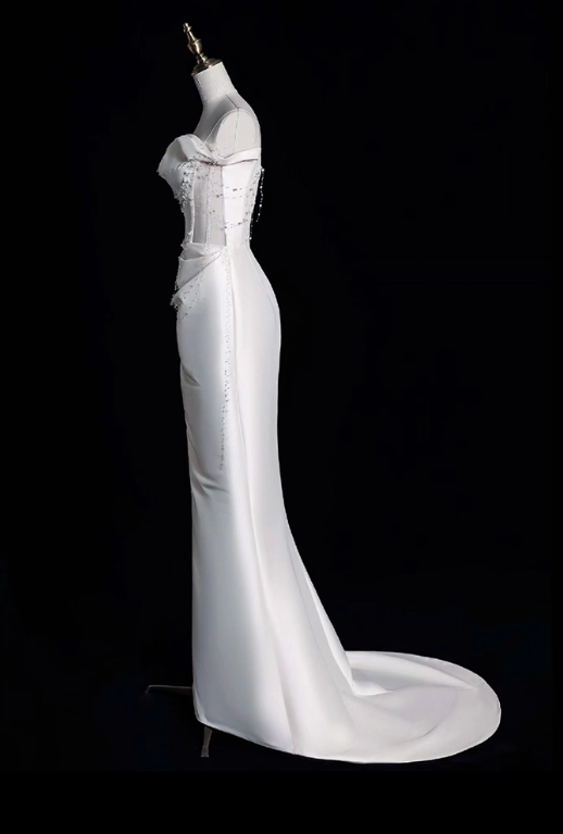 New Arrival Wedding Dress Off Shoulder Pleated Mermaid Wedding Dress  D3666