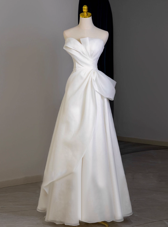 New Arrival Wedding Dress A Line Strapless Pleated Wedding Dress D3667