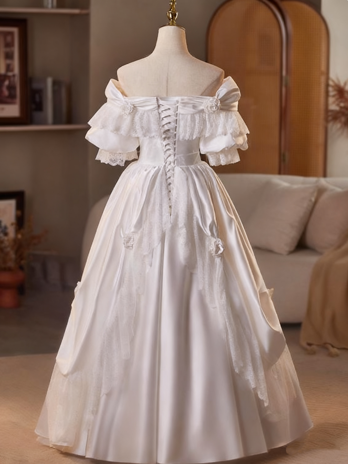 Vintage Wedding Dress Off Shoulder Pleated Lace Wedding Dress  D3691