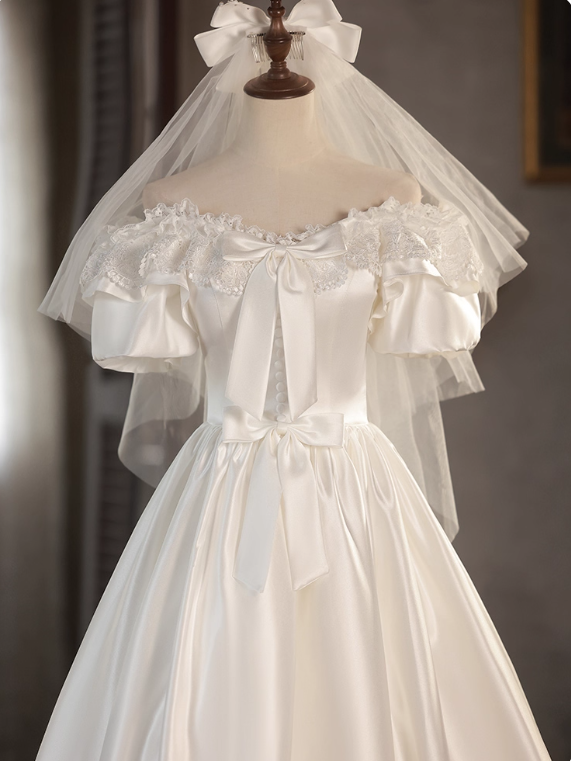 Elegant Wedding Dress Off Shoulder Pleated Lace Wedding Dress  D3699