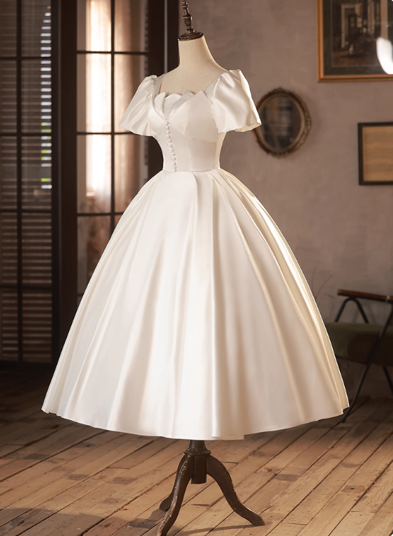 Elegant Wedding Dress Short Sleeve Pleated Wedding Dress  D3702