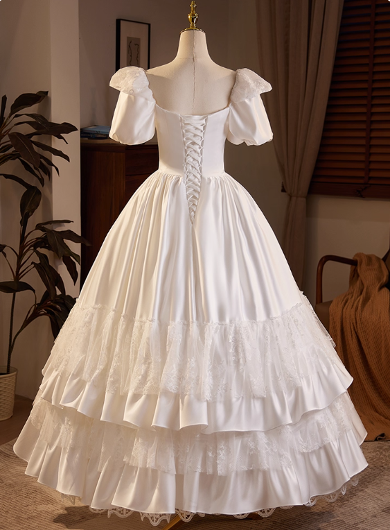 Vintage Wedding Dress Square Neck Pleated Lace Wedding Dress  D3703