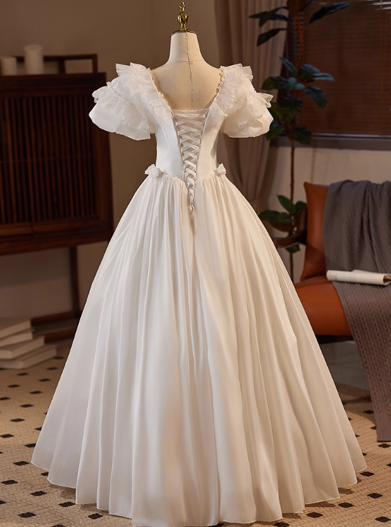 Stunning Wedding Dress V-neck Tulle Pleated Wedding Dress  D3706
