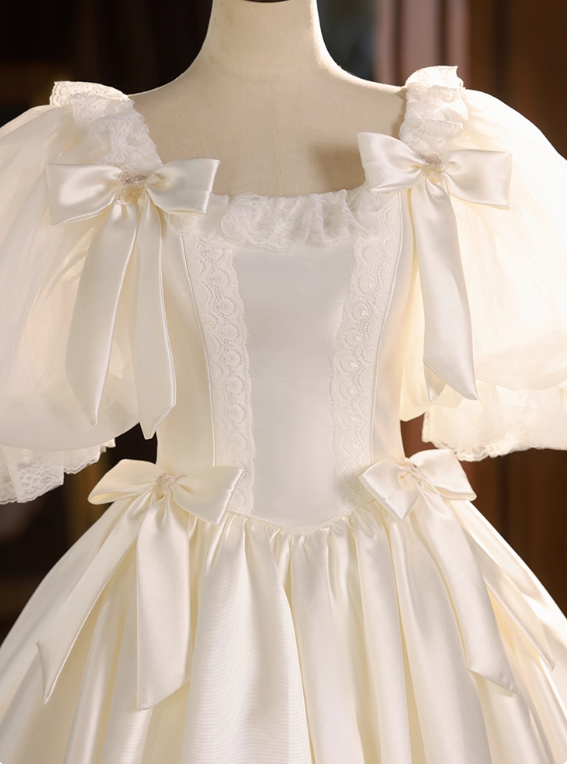 Vintage Wedding Dress Square Neck Lace Pleated Wedding Dress  D3727