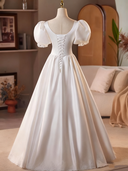 Minimalist Wedding Dress Crew Neck Pleated Wedding Dress  D3740