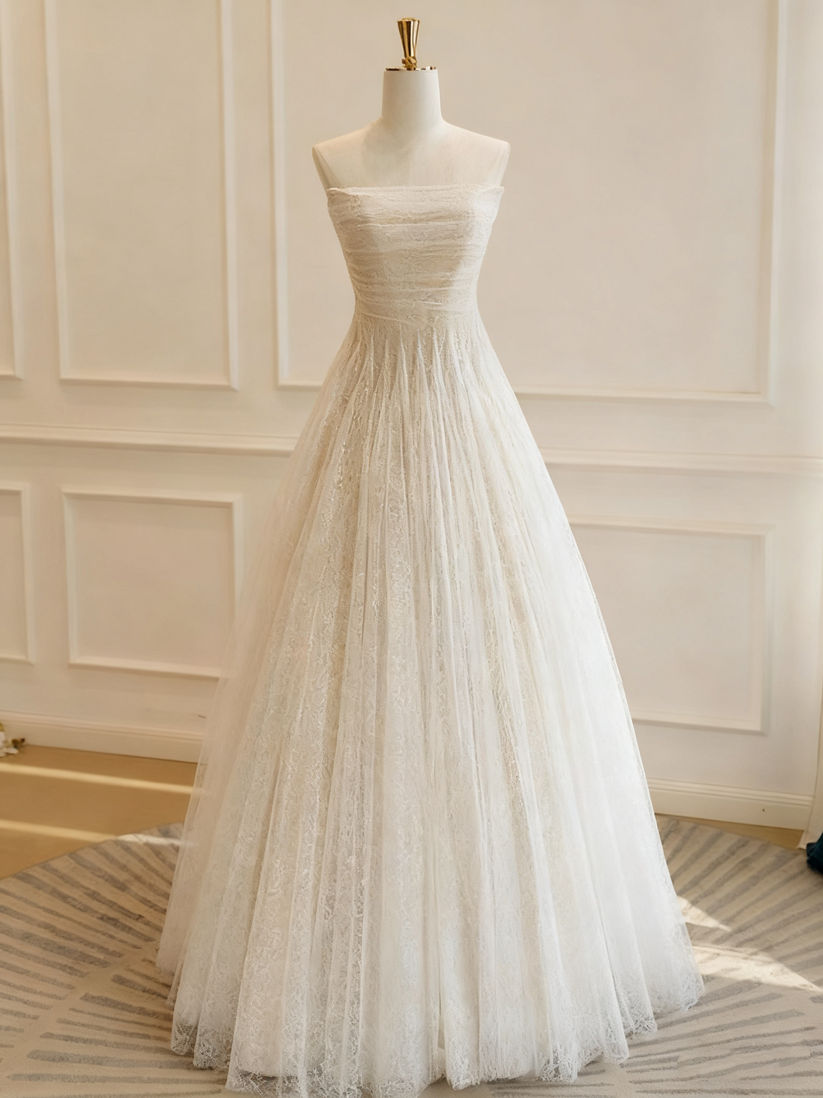 Minimalist Wedding Dress Strapless Pleated Tulle Wedding Dress  D3774