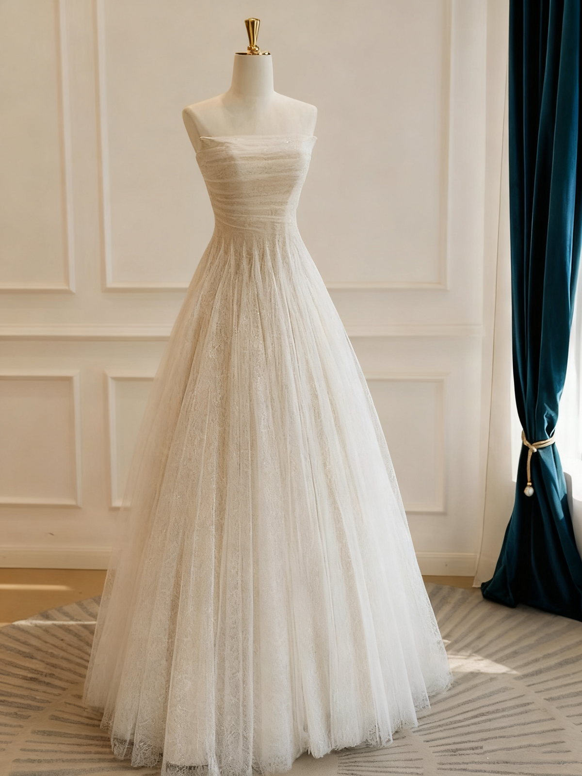 Minimalist Wedding Dress Strapless Pleated Tulle Wedding Dress  D3774