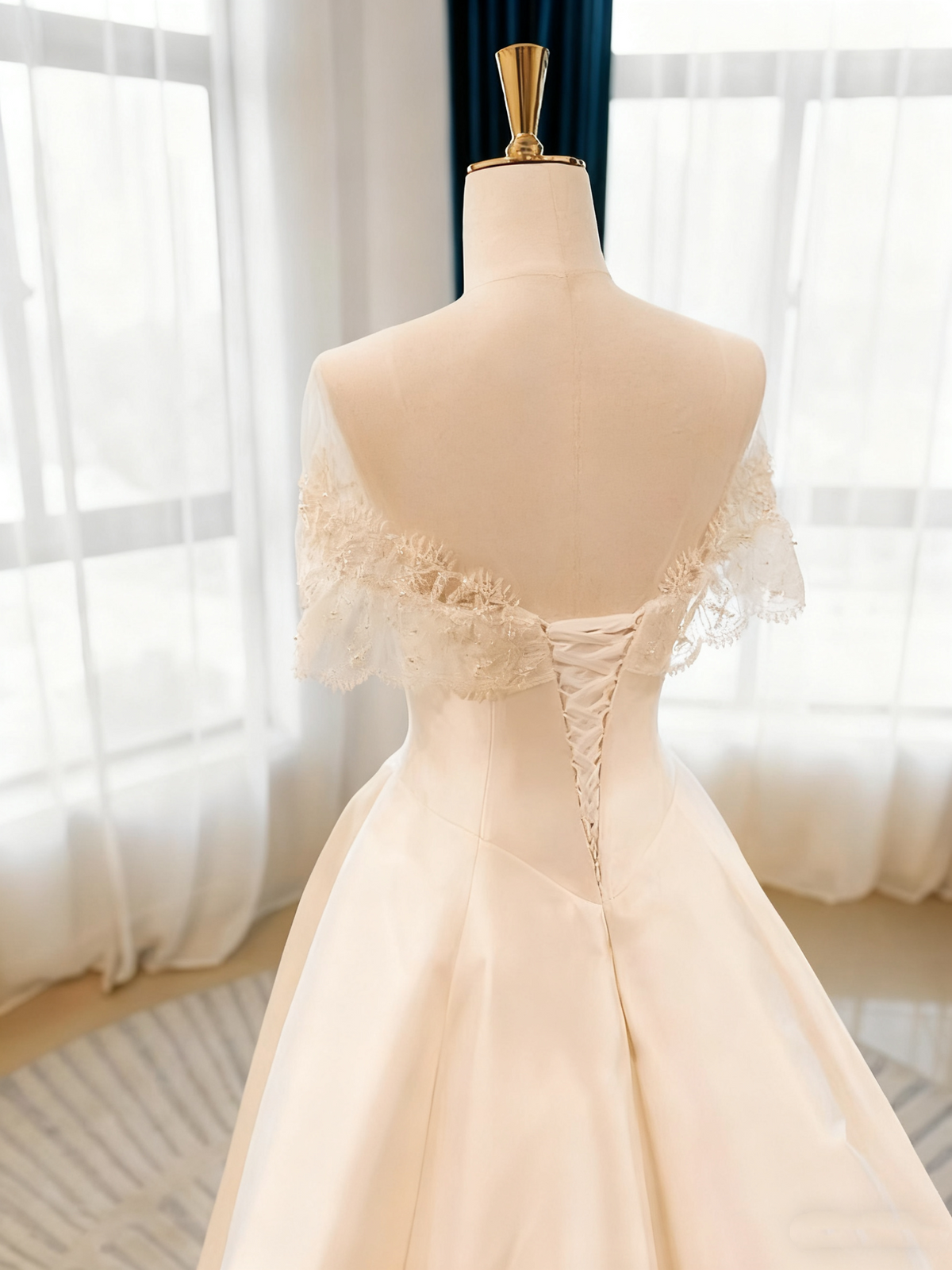 New Arrival Wedding Dress Off Shoulder Lace Wedding Dress  D3775