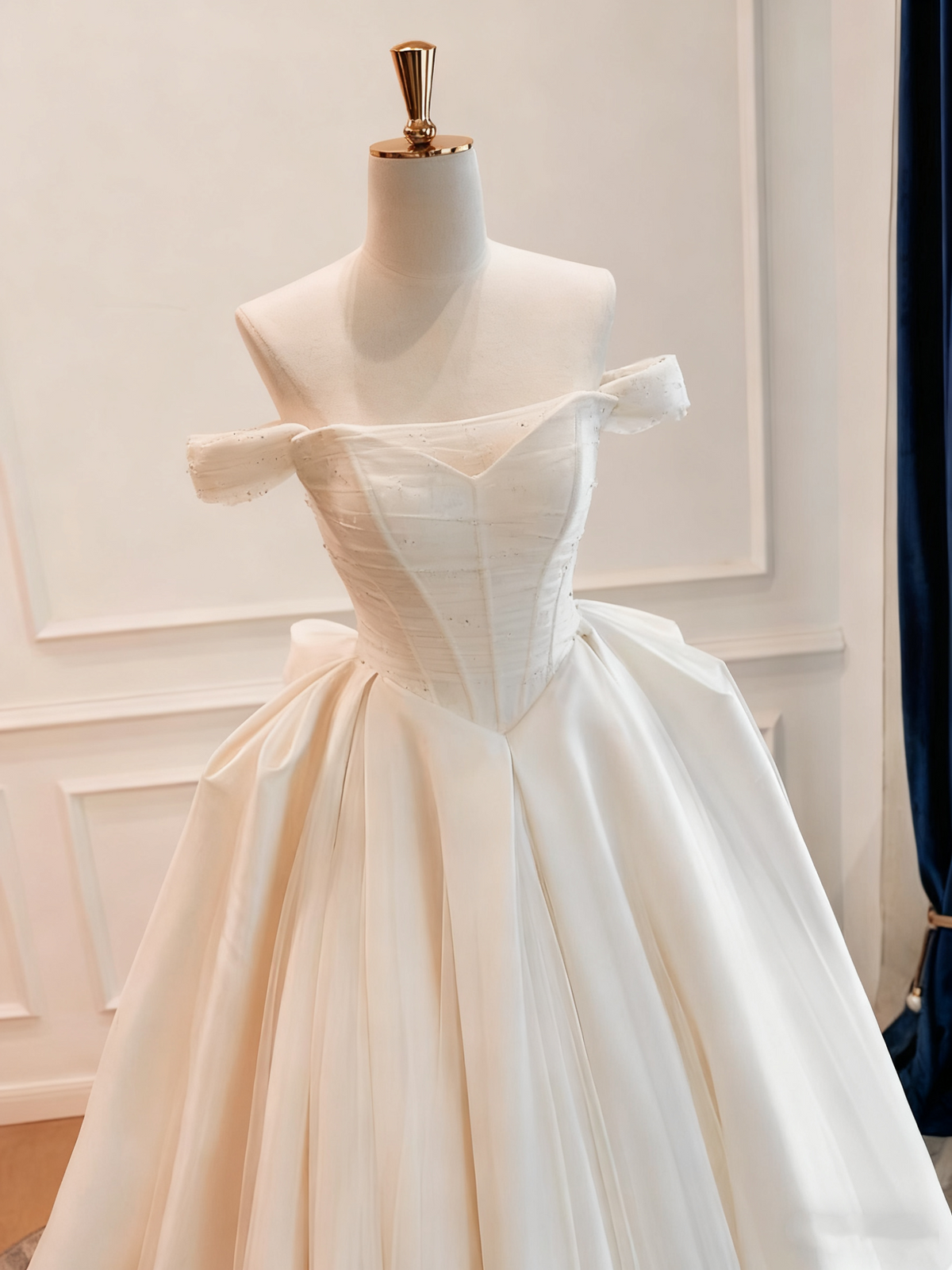 Minimalist Wedding Dress Off Shoulder Wedding Dress  D3776