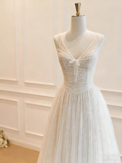 New Design Wedding Dress V-neck Tulle Pleated Wedding Dress  D3778