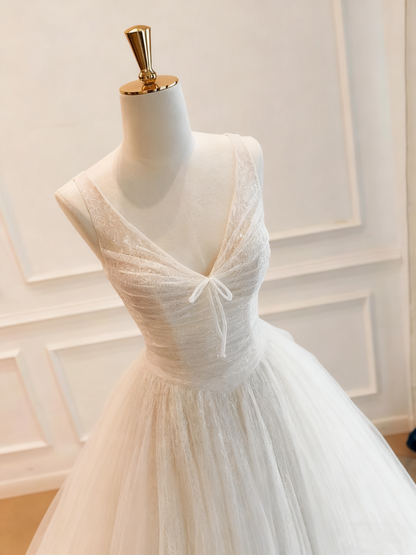New Design Wedding Dress V-neck Tulle Pleated Wedding Dress  D3778