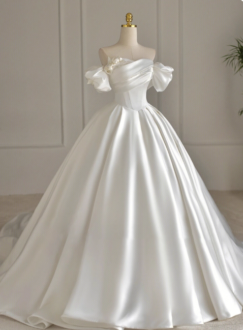 Minimalist Wedding Dress Off Shoulder Pleated Wedding Dress   D3792