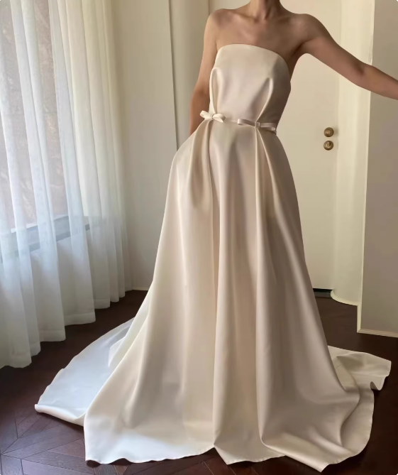 Minimalist Wedding Dress Strapless Pleated Wedding Dress  D3794