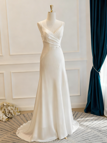 Minimalist Wedding Dress V-neck Pleated Wedding Dress  D3810