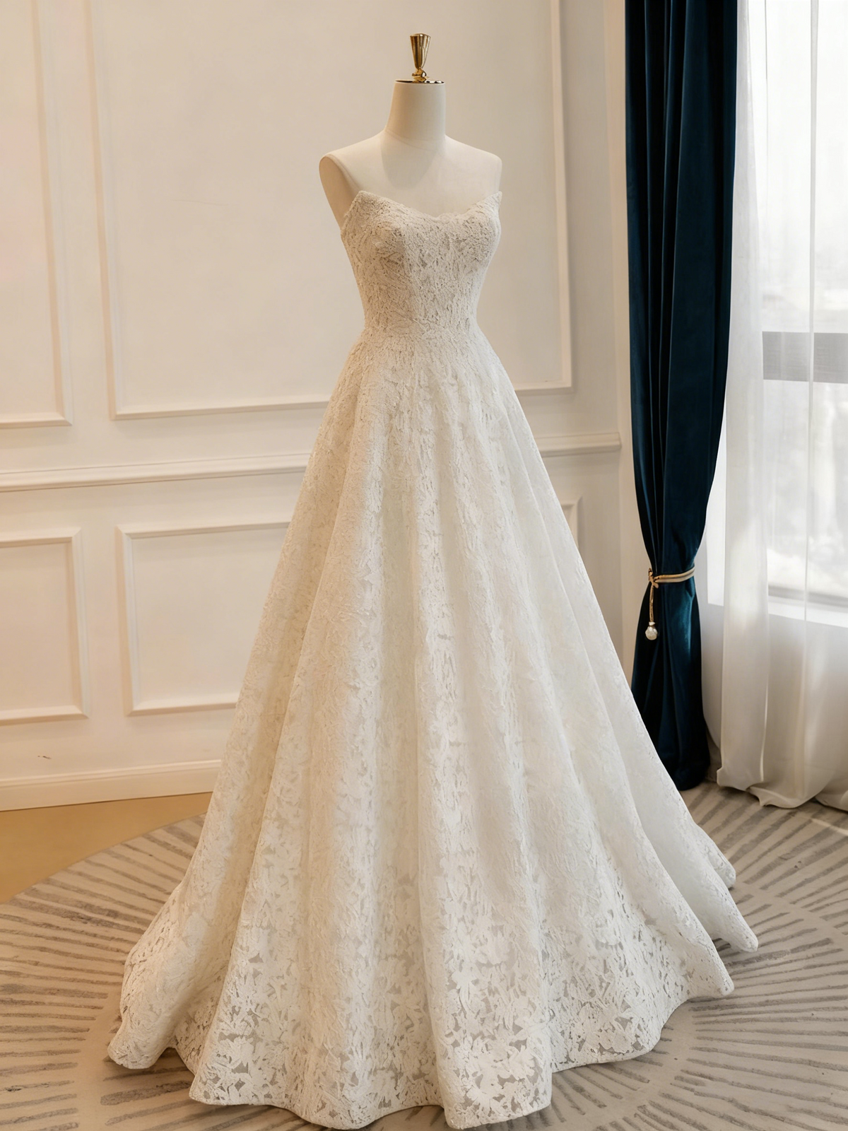 New Arrival Wedding Dress A Line Strapless Pleated Wedding Dress   D3833