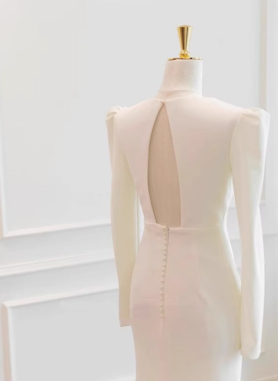 Minimalist Wedding Dress V-neck Long Sleeves Wedding Dress D3840
