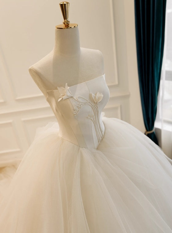 New Design Wedding Dress Strapless Pleated Tulle Wedding Dress  D3843