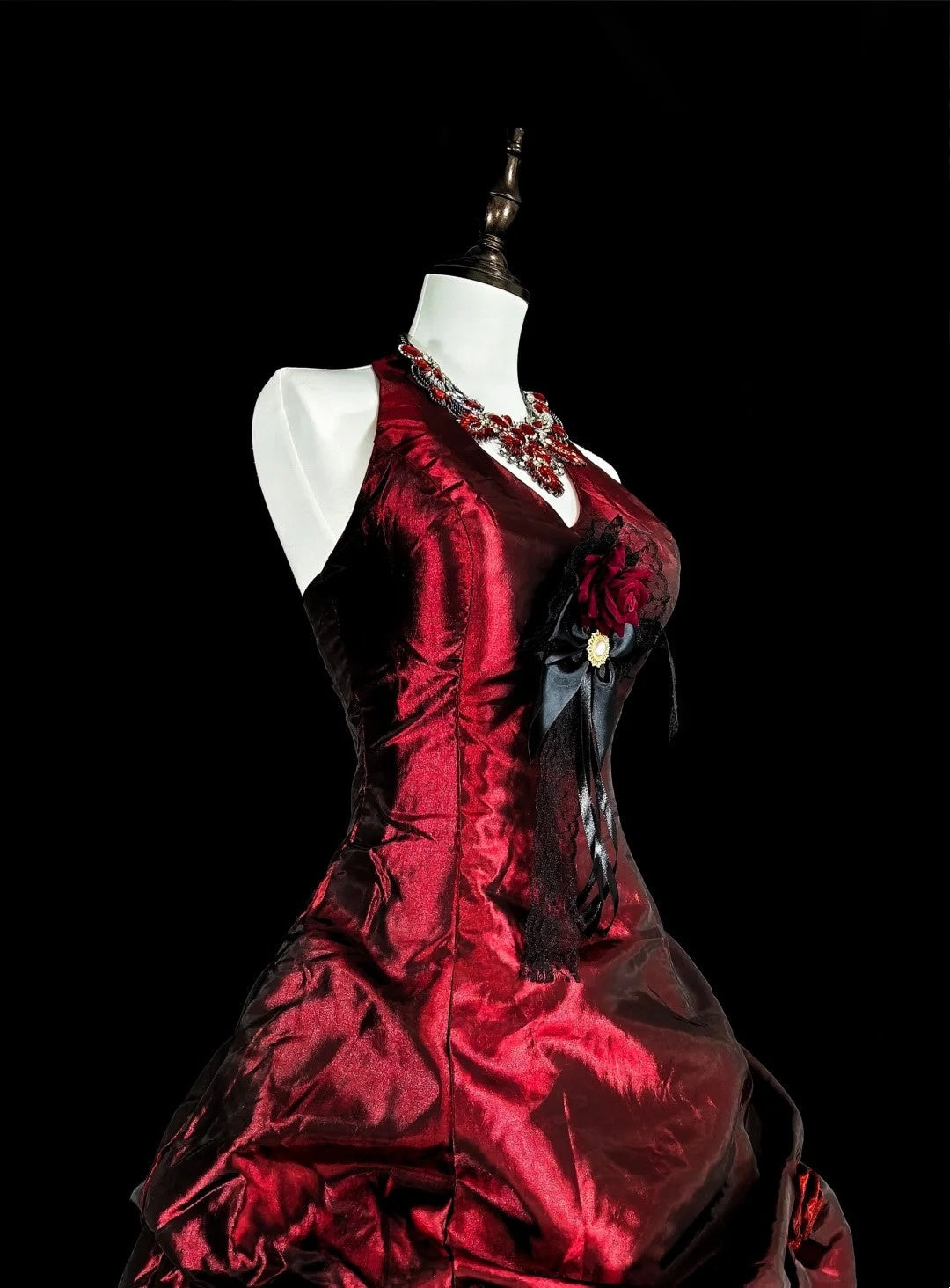 Stunning Prom Dress Wine Red Halter Pleated Ball Gown Evening Dress Quinceanera Outfits   D3875