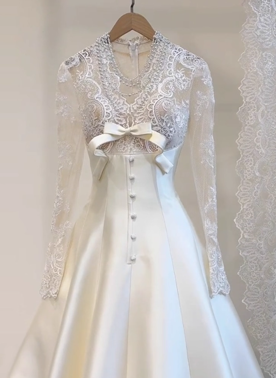 New Arrival Wedding Dress Crew Neck Lace Wedding Dress   D3909