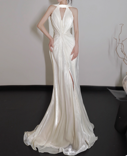 Minimalist Wedding Dress Halter Pleated Mermaid Wedding Dress   D3921