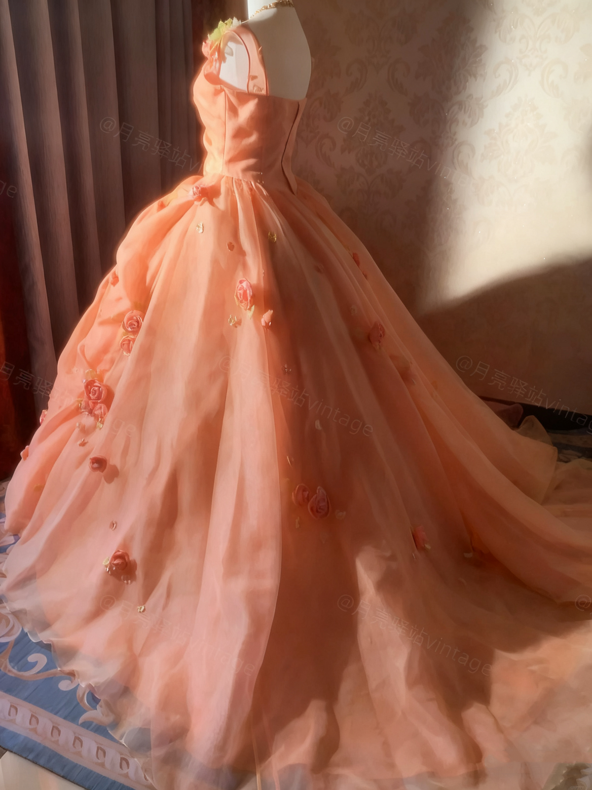 Beauty Prom Dress Square Neck Pleated Flower Ball Gown Evening Dress Sweet 16 Dress  D3927