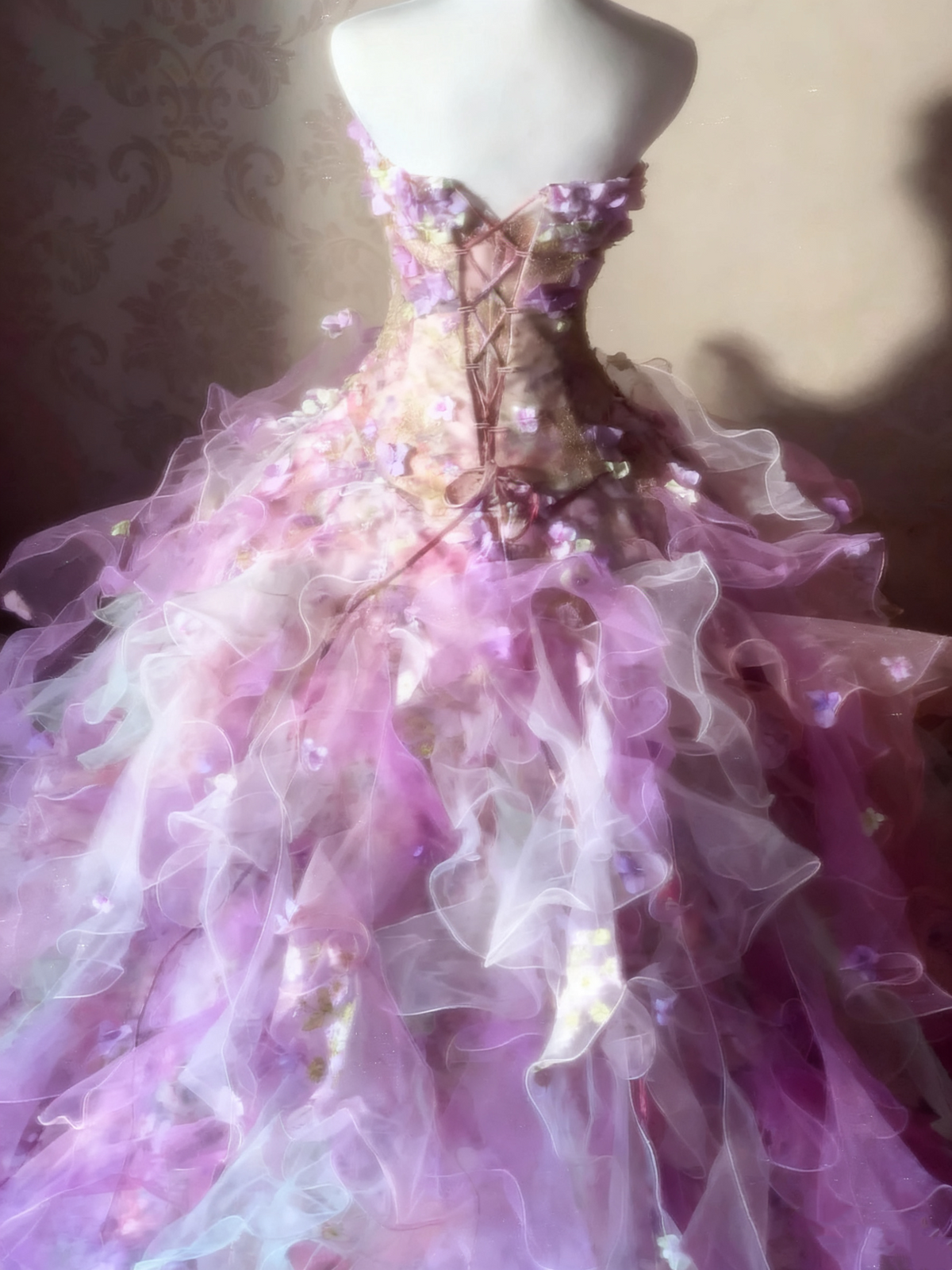 New Arrival Prom Dress Strapless Pleated Ruffle Ball Gown Evening Dress Quinceanera Dress  D3930