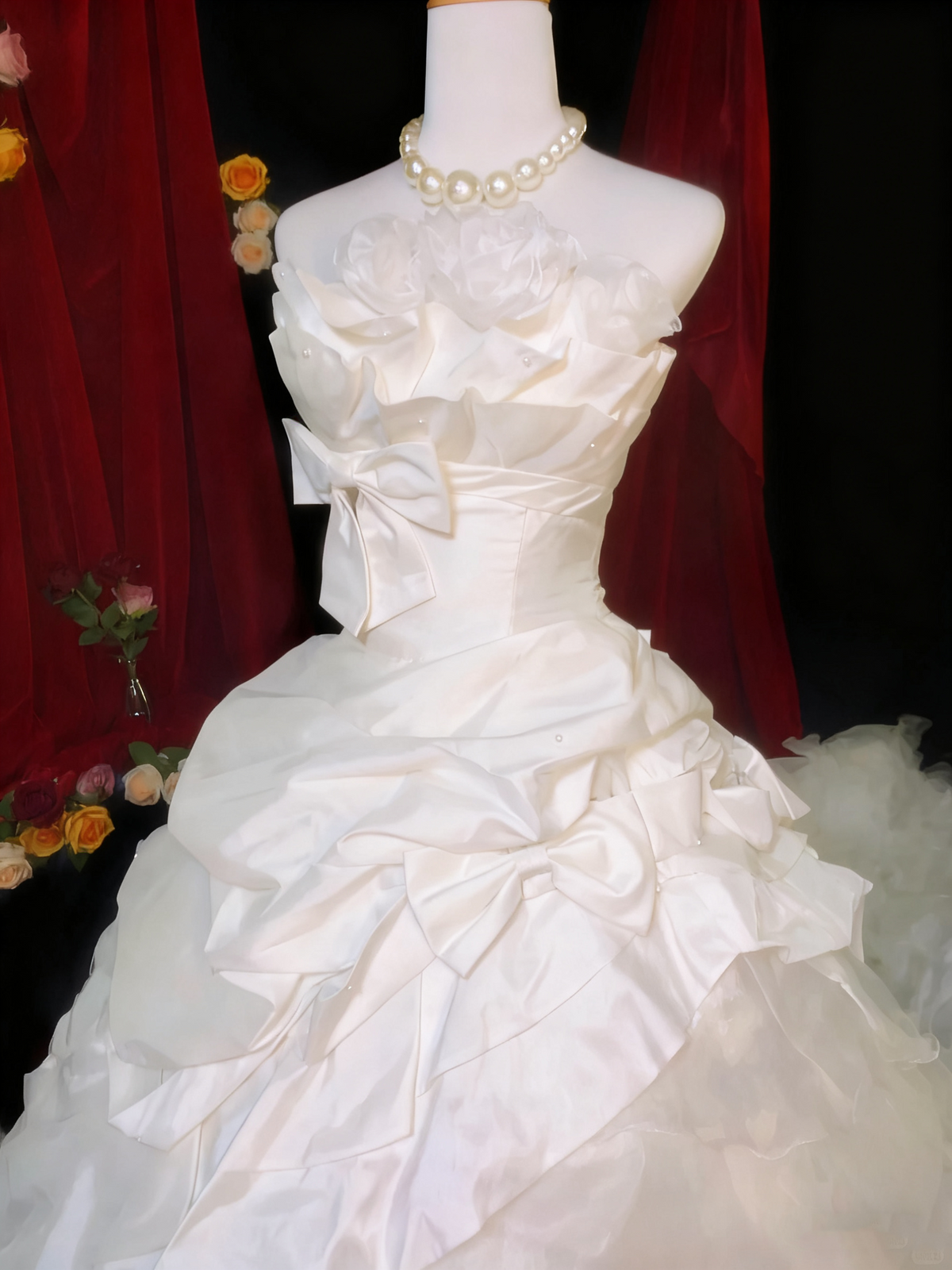 Vintage Wedding Dress Strapless Pleated Tiered Wedding Dress  D3937