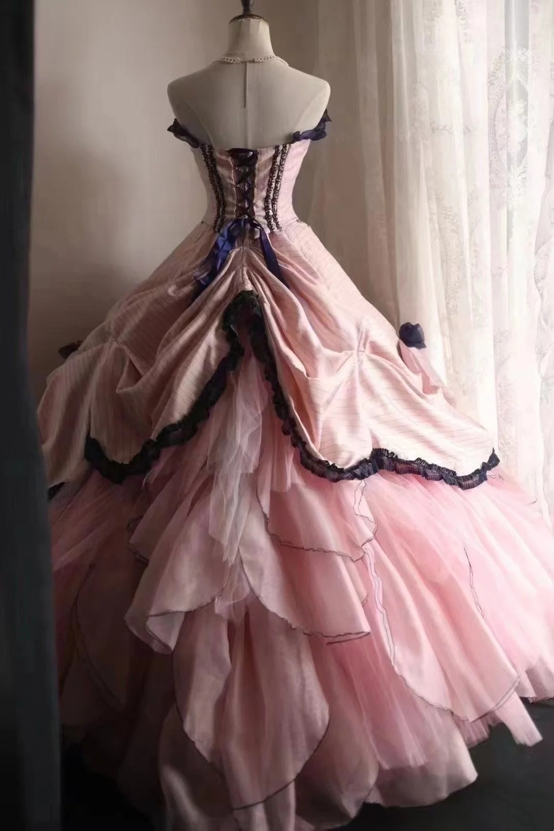 Elegant Prom Dress Strapless Pleated Tiered Evening Dress Sweet 16 Dress Ball Gown    D3974