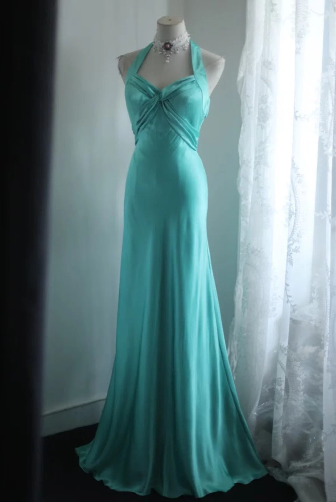 Stunning Prom Dress Halter Floral Evening Dress Birthday Party Dress Gala Dress  D3991