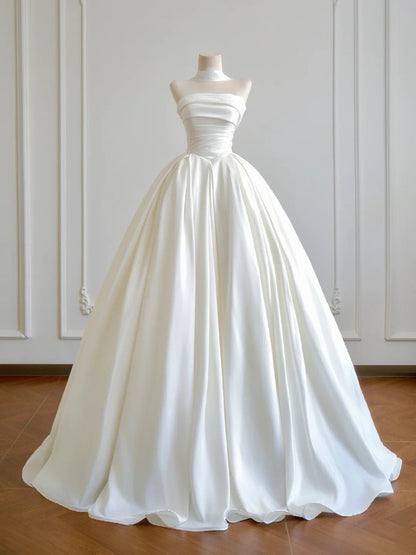 Beauty Wedding Dress Strapless Pleated Wedding Gown  D3393