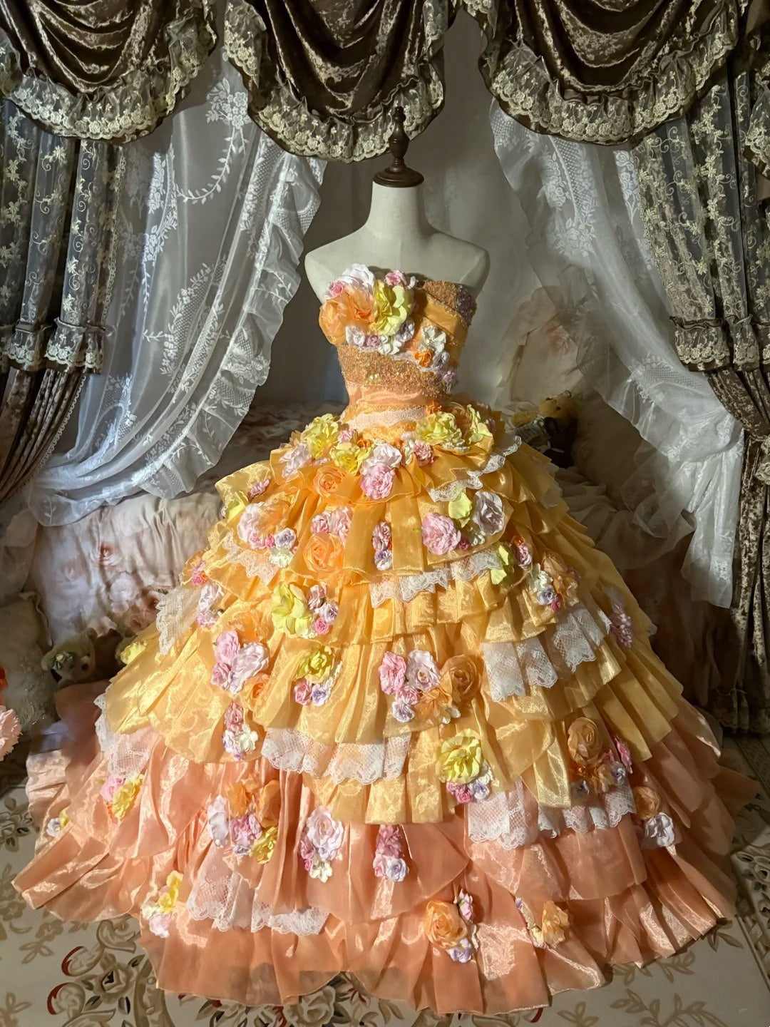 New Arrival Prom Dress Strapless Pleated Tiered Evening Dress Quinceanera Dress Ball Gown    D4017