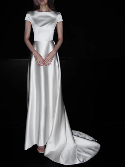 Minimalist Wedding Dress A Line Boat Neck Wedding Dress    D4070