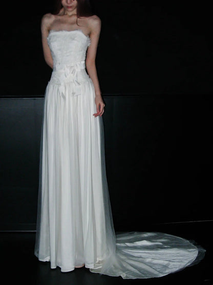 New Arrival Wedding Dress Strapless Pleated Tulle Wedding Dress    D4072