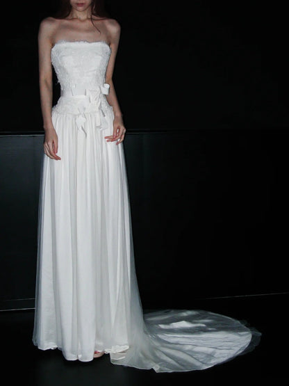 New Arrival Wedding Dress Strapless Pleated Tulle Wedding Dress    D4072
