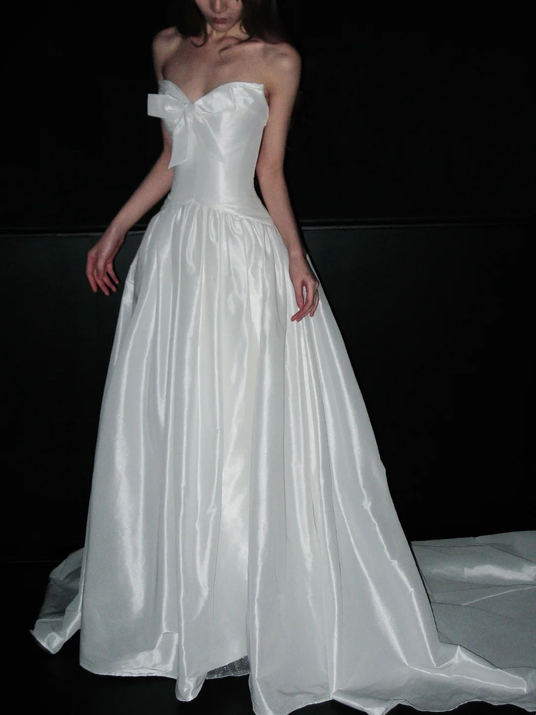 Elegant Wedding Dress Satins Sweetheart Pleated Wedding Dress    D4073