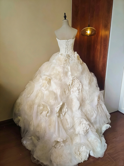 Elegant Prom Dress Strapless Tulle Flower Ball Gown Evening Dress Quinceanera Dress Birthday Party Outfits   D4084